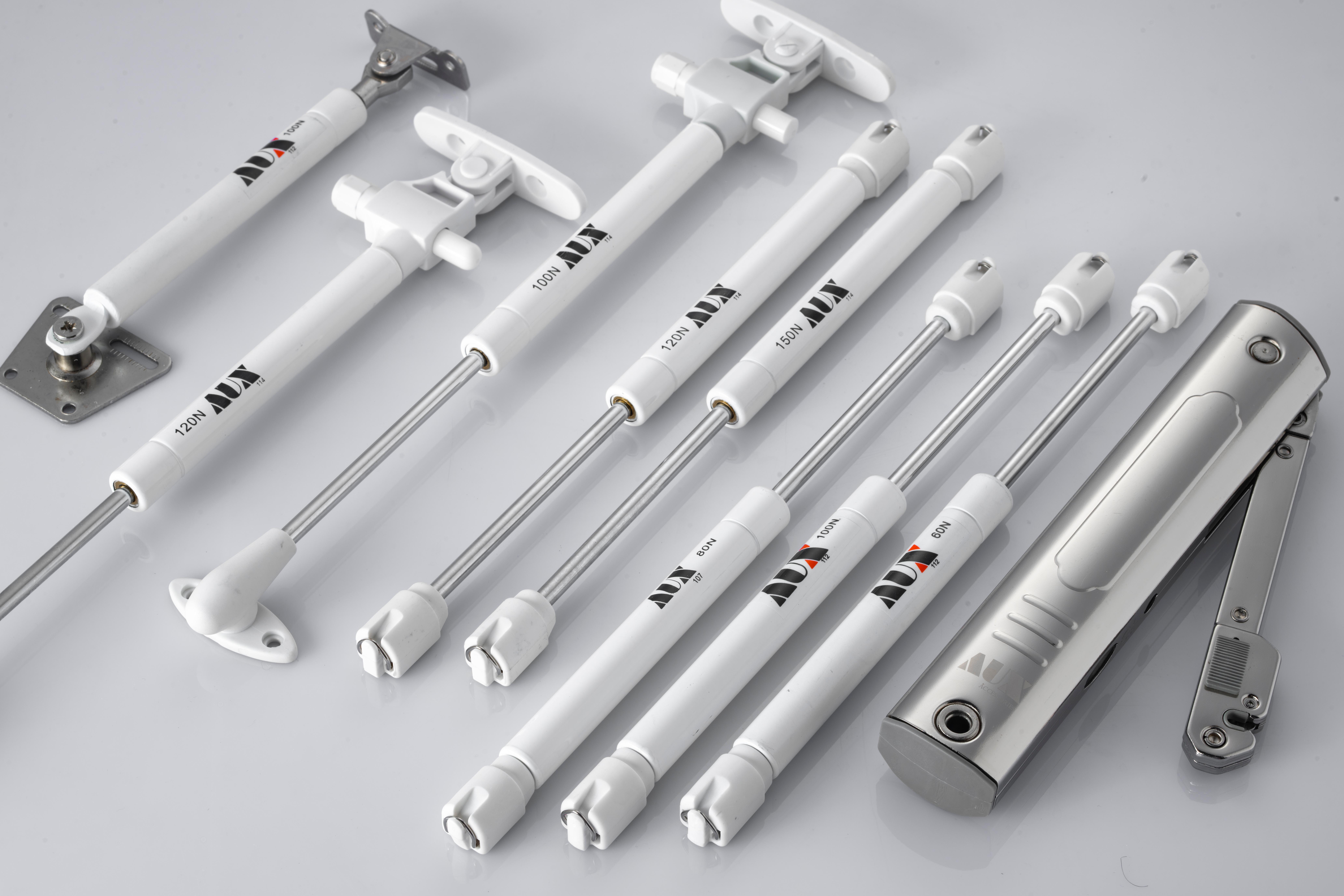 مقایسه برندهای مطرح یراق‌آلات در ایران و اروپا