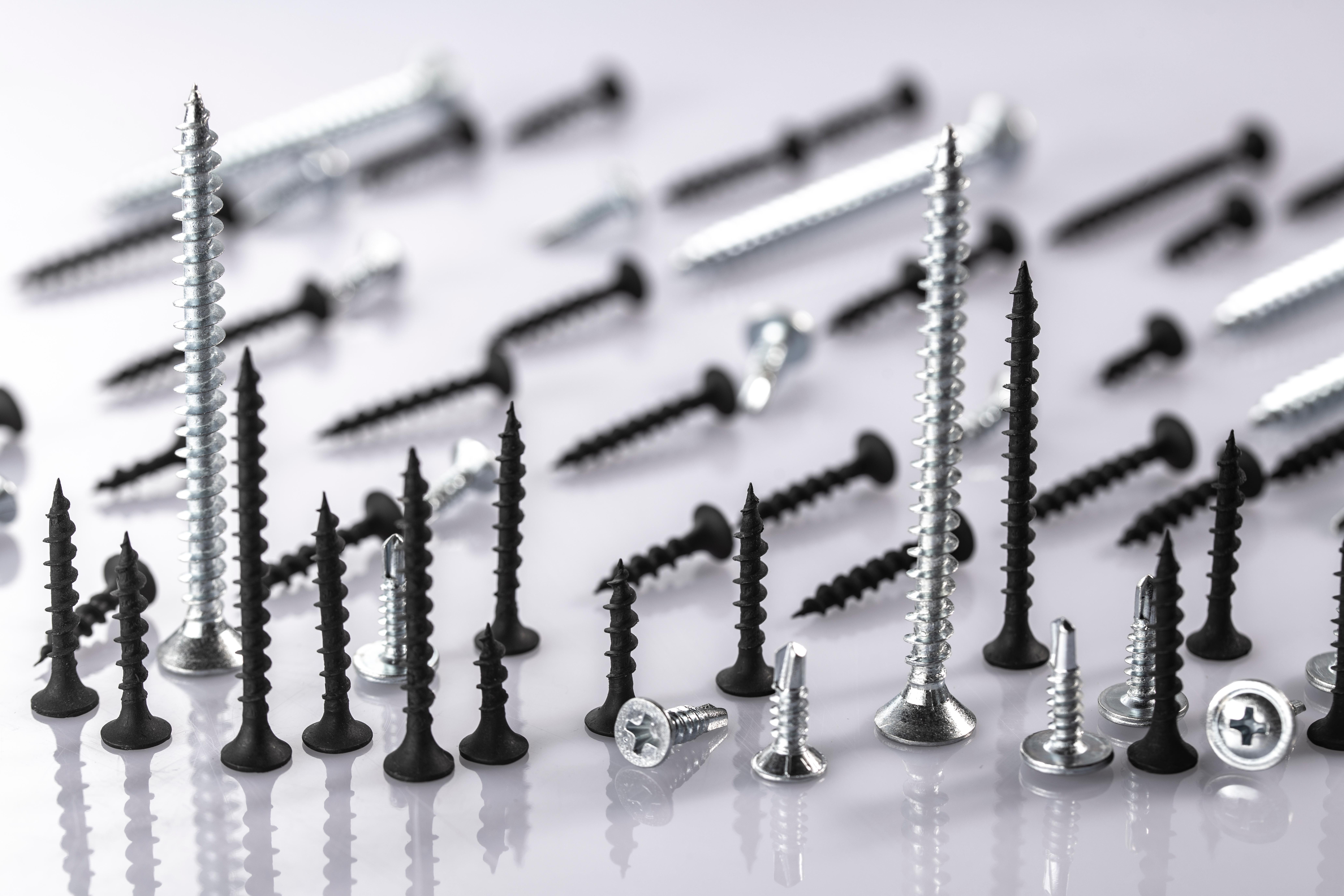 مقایسه برندهای مطرح یراق‌آلات در ایران و اروپا